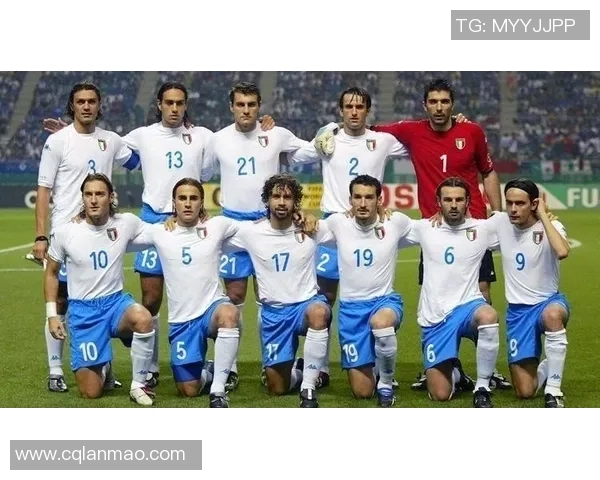 6号足球明星盘点哪些传奇球员曾穿上这一号码的战袍